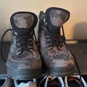 Ecco Men's Camouflage Boots